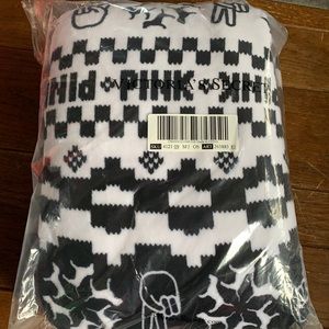 Victoria secret Pink Sherpa blanket